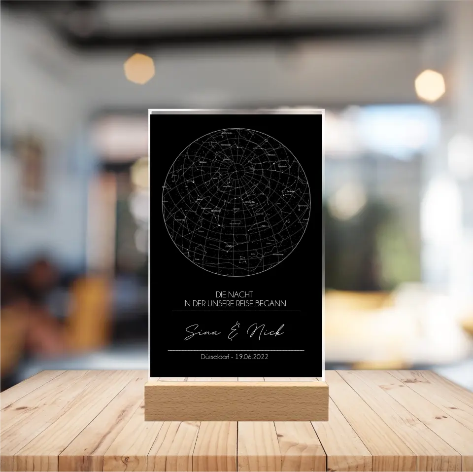 Sternenkarte Acrylschild mit Holzstandfuß - Die Nacht in der unsere Reise begann