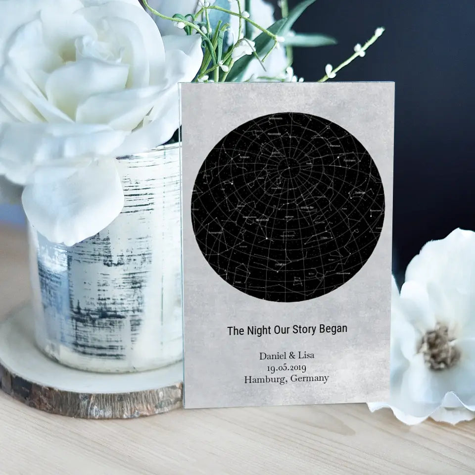 Sternenkarte Acrylschild mit Holzstandfuß - The Night Our Story Began