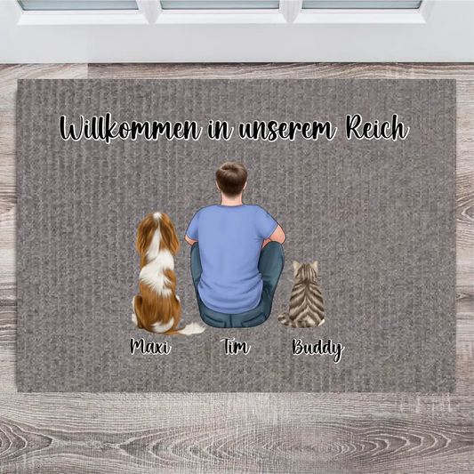 Personalisierte Fußmatte Mann mit 2 Haustieren