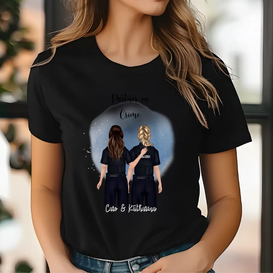 2-4 Polizistinnen T-Shirt