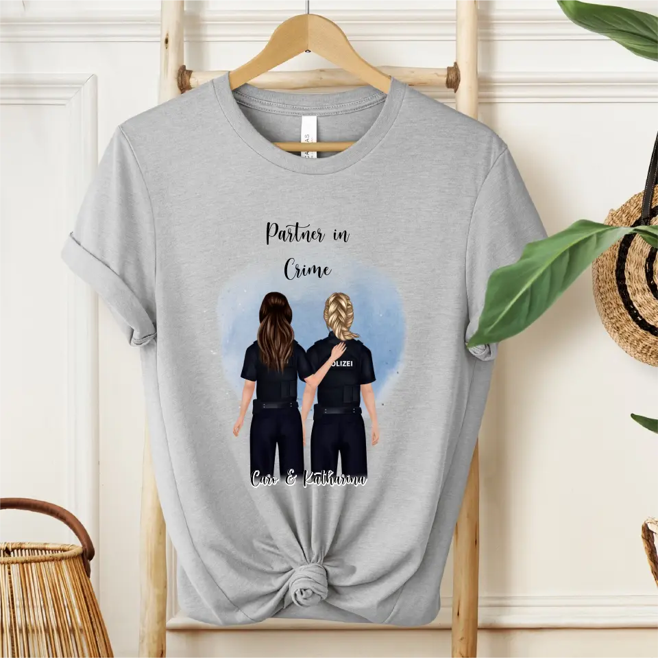 2-4 Polizistinnen T-Shirt