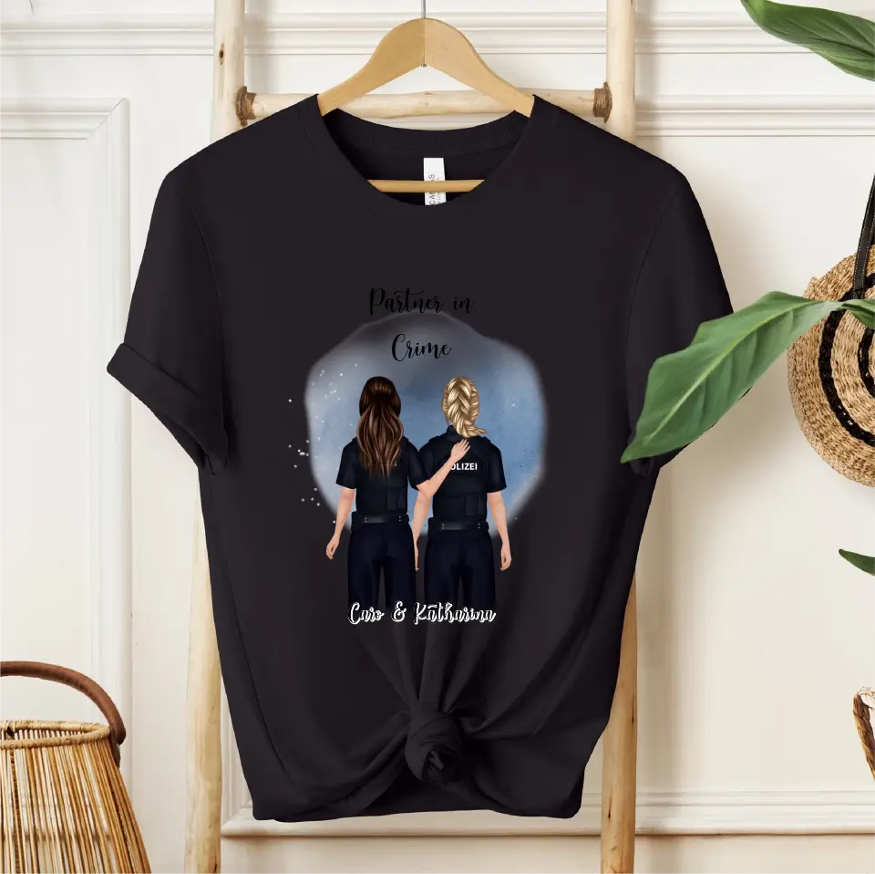 2-4 Polizistinnen T-Shirt