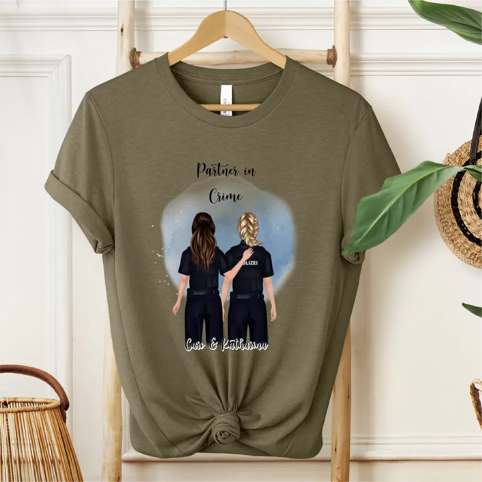 2-4 Polizistinnen T-Shirt