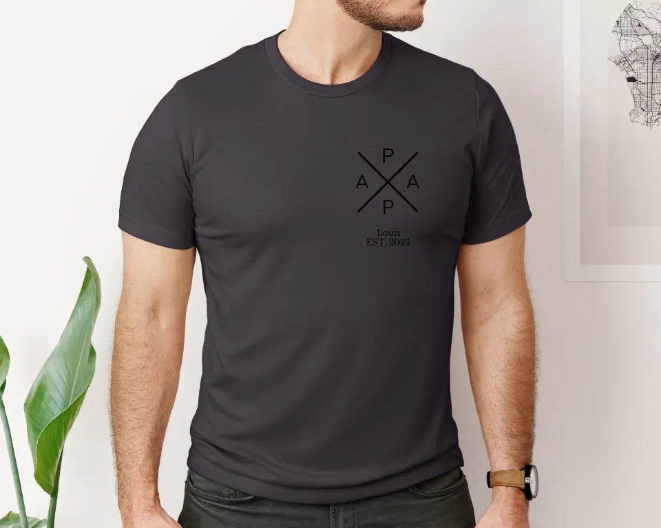 Personalisiertes T-Shirt Papa mit Kindername und Geburtsjahr