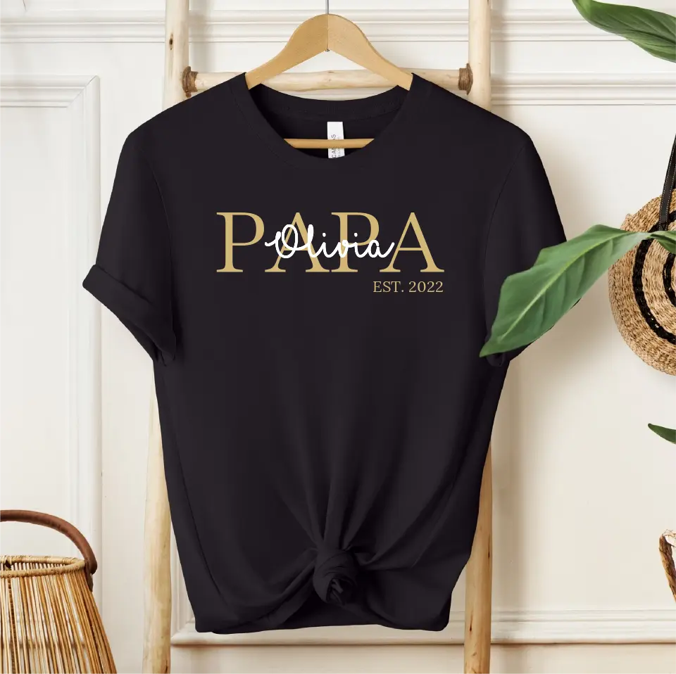 Papa T-Shirt mit Kindernamen und Geburtsjahr