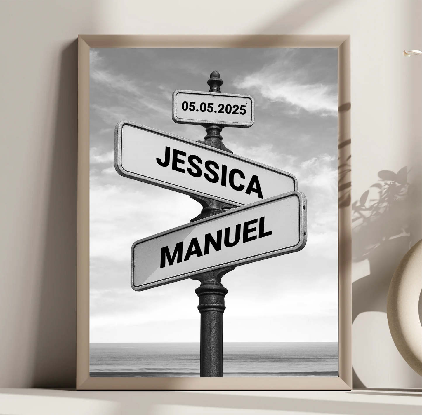 „Liebesschild“ – Personalisiertes Poster oder Leinwand mit Namen & Datum