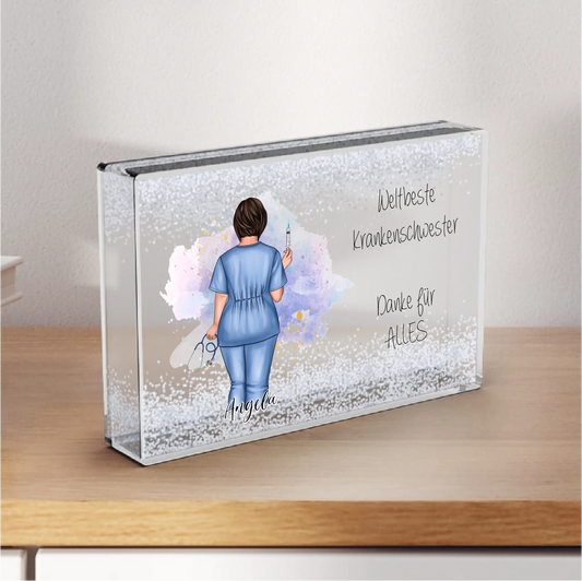 Curvy Krankenschwester Schneekugel Schnee