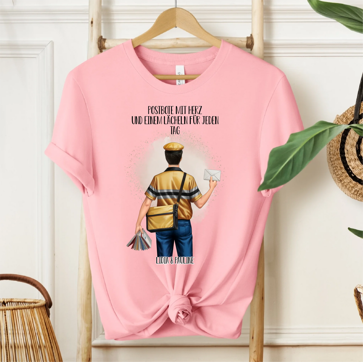 Postbote/Paketbote (Frau/Mann) T-Shirt