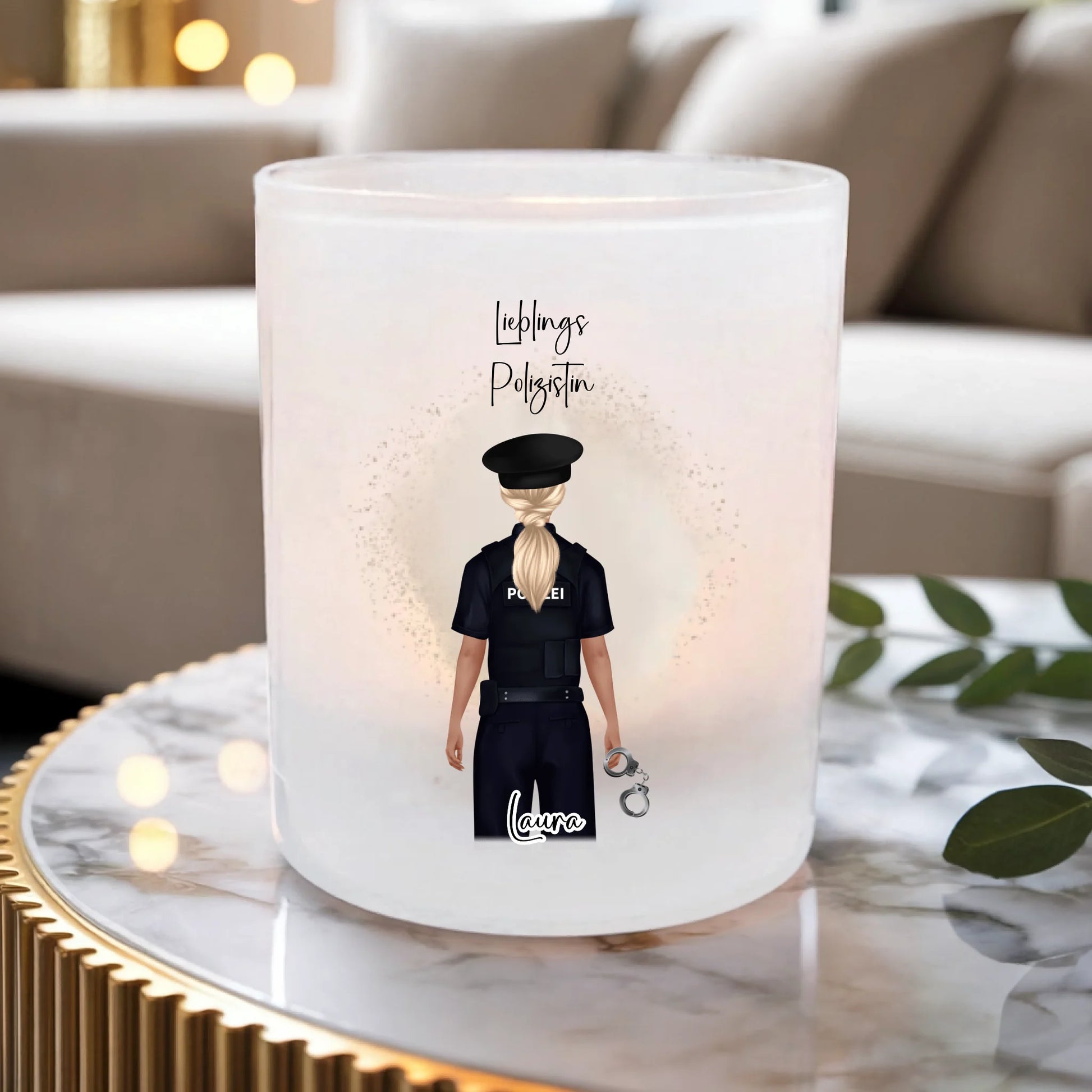 an-elegant-modern-interior-features-a-ma_4vXUuUAPS4i4vLsHLRhpjA_17RQCV7SRFGC5nuOQB-Vdw