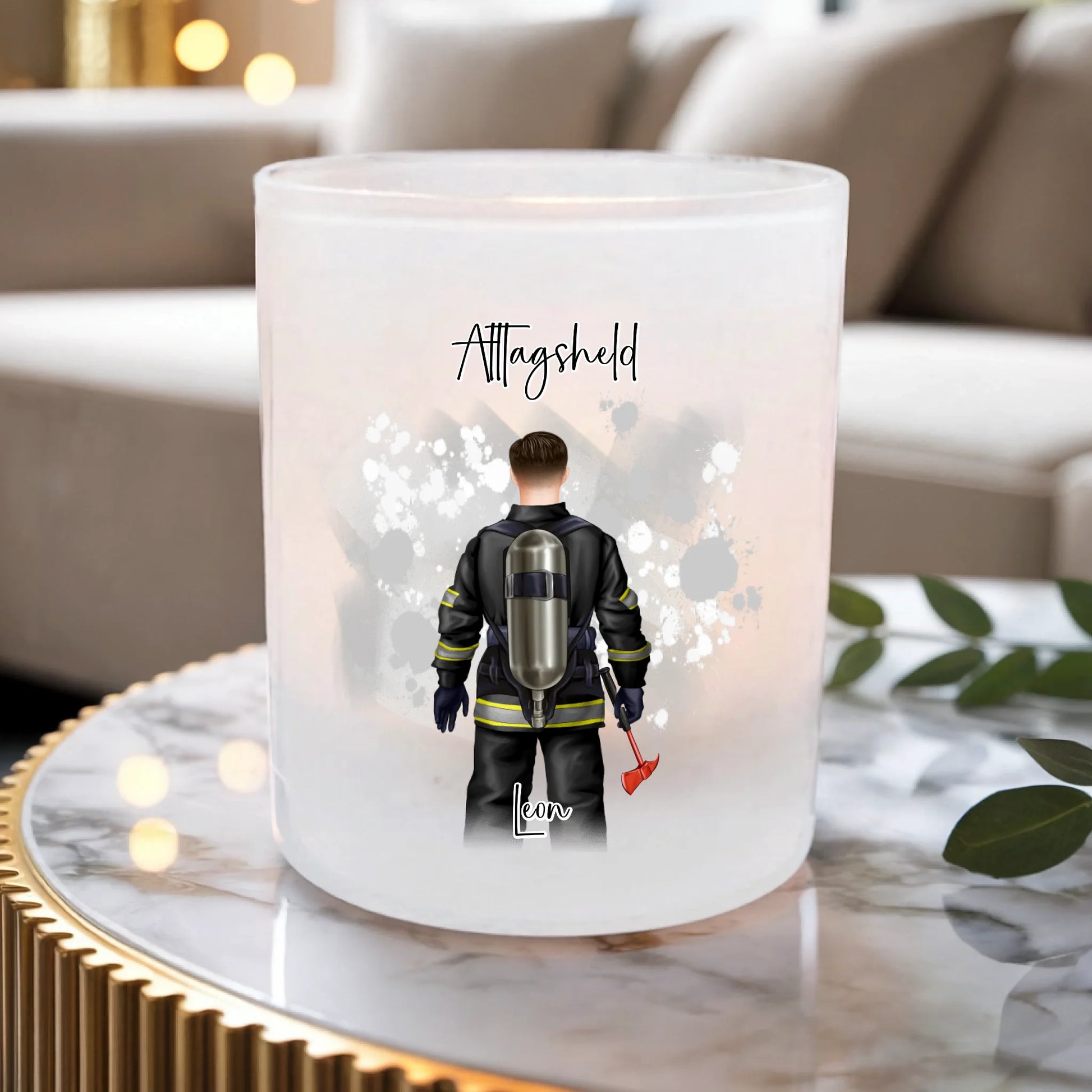 an-elegant-modern-interior-features-a-ma_4vXUuUAPS4i4vLsHLRhpjA_17RQCV7SRFGC5nuOQB-Vdw