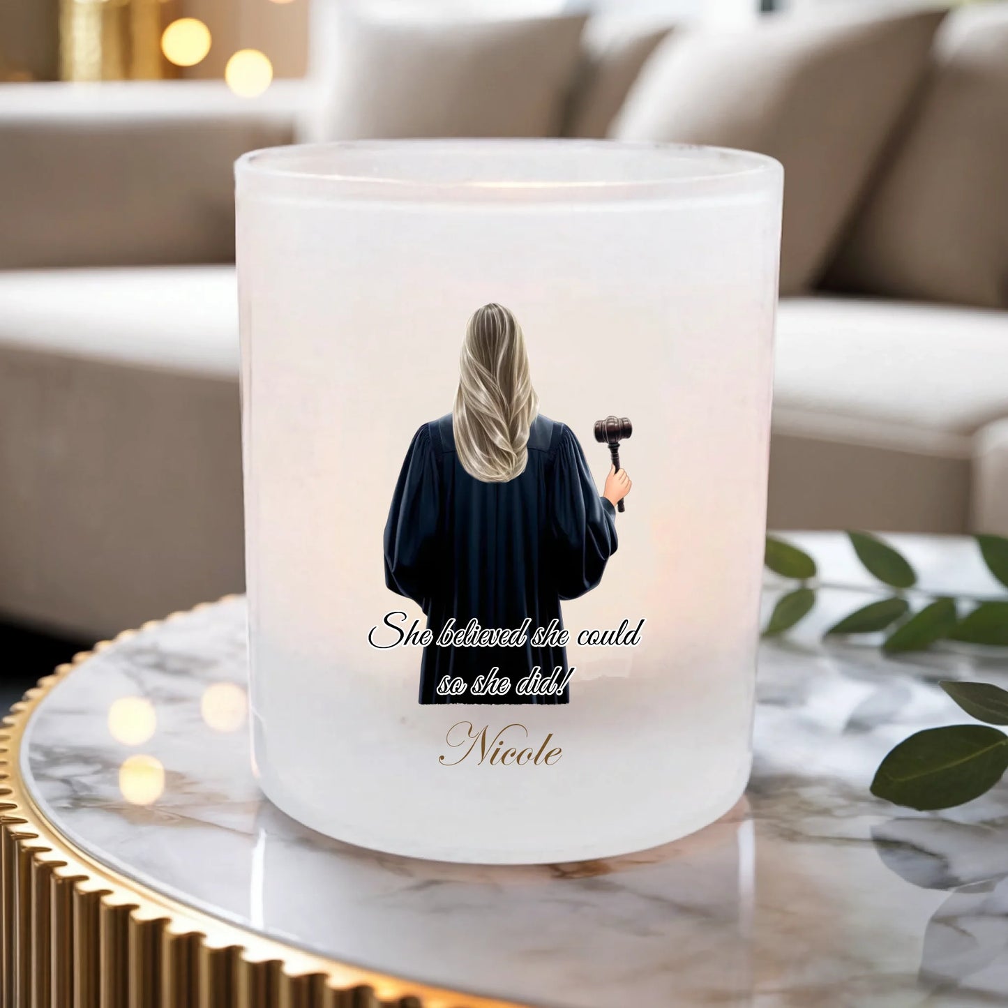 an-elegant-modern-interior-features-a-ma_4vXUuUAPS4i4vLsHLRhpjA_17RQCV7SRFGC5nuOQB-Vdw