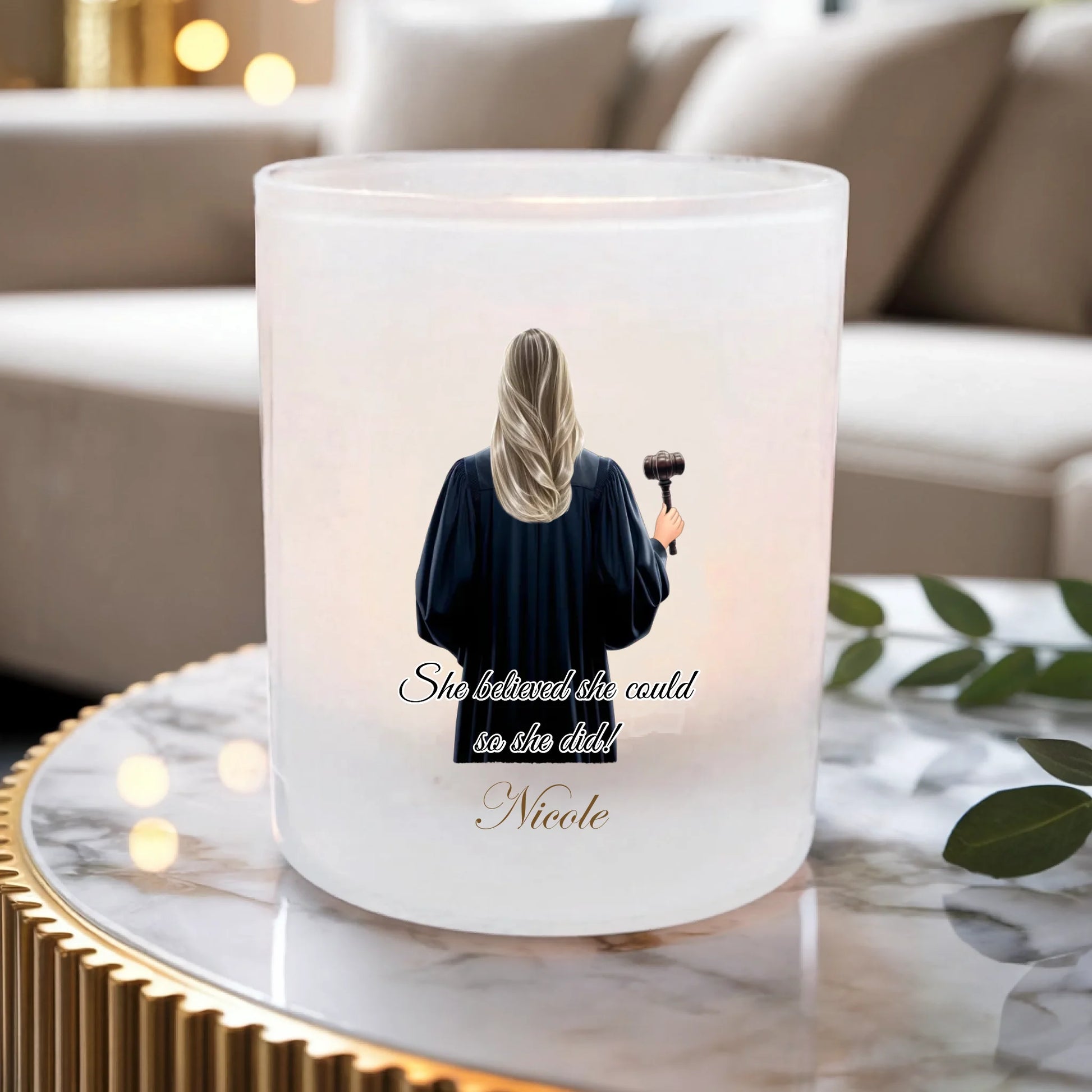 an-elegant-modern-interior-features-a-ma_4vXUuUAPS4i4vLsHLRhpjA_17RQCV7SRFGC5nuOQB-Vdw