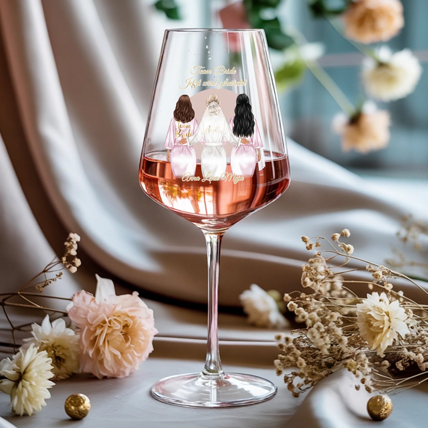 Weinglas-personalisiertes-Geschenk_0015_0002_1_a-rose-wine-glass-rests-gracefully-on-a-_WwBDbCwhQg-KGj6pVA5iqw_pt350IPER