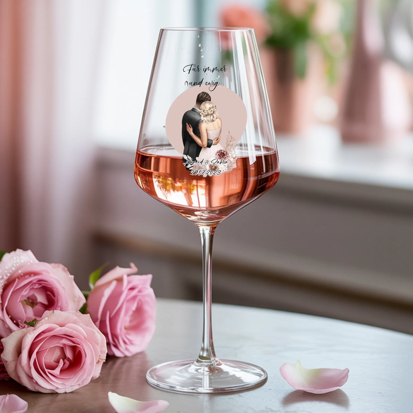 Weinglas-personalisiertes-Geschenk_0000_0006_1_a-photograph-of-a-delicate-v-shaped-rose_mwM5Q8Z9T46EGNCtUewCTw_vT0xAXktR