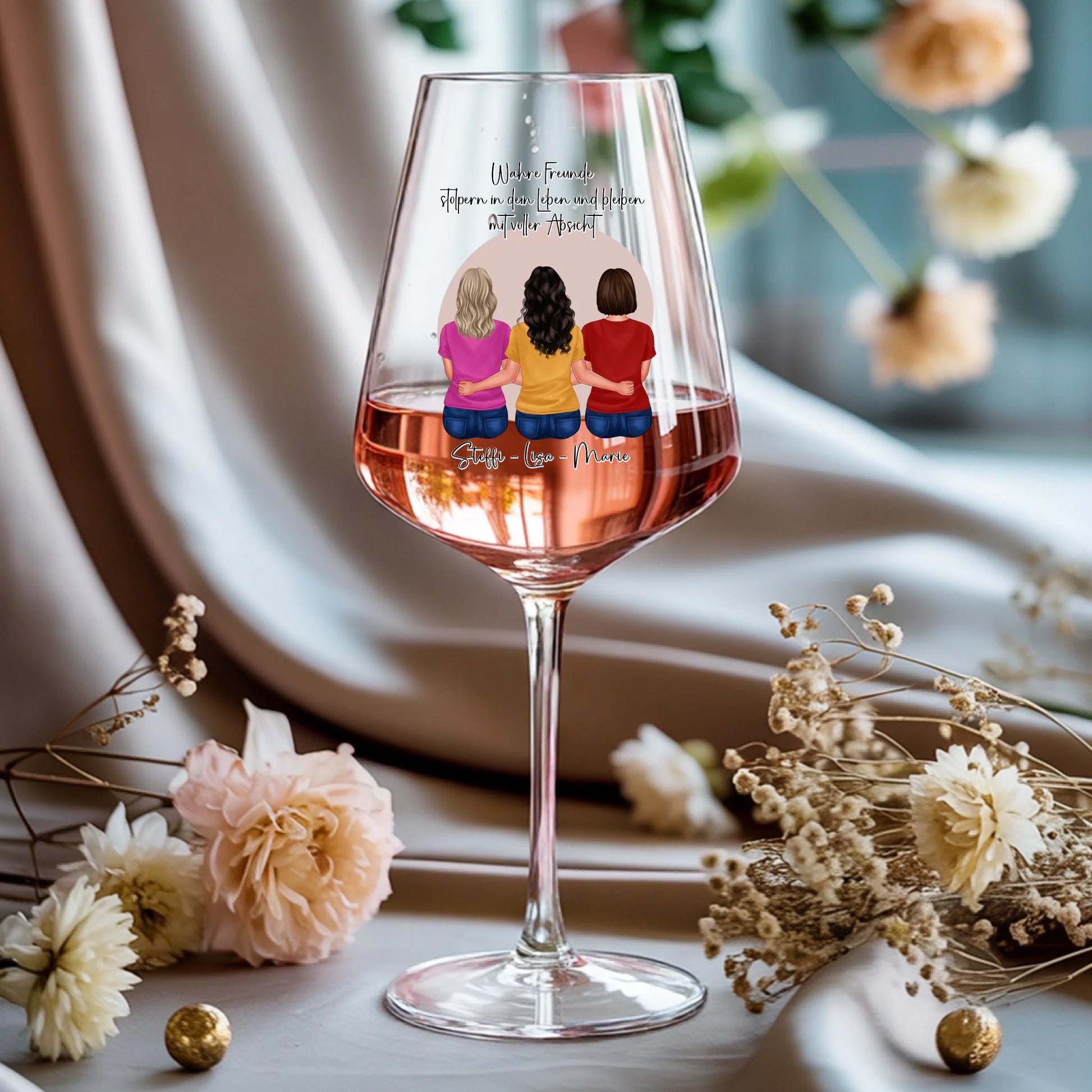 Weinglas-personalisiertes-Geschenk_0015_0002_1_a-rose-wine-glass-rests-gracefully-on-a-_WwBDbCwhQg-KGj6pVA5iqw_pt350IPER