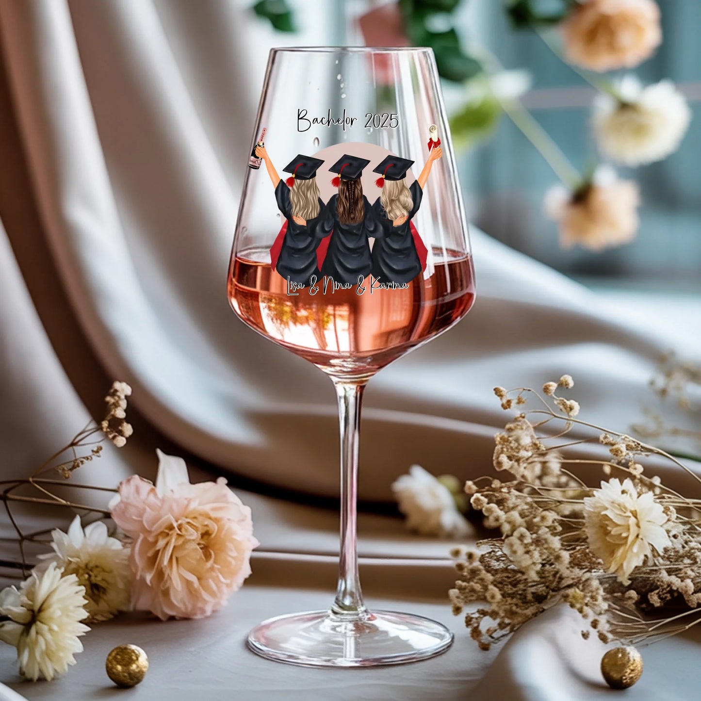 Weinglas-personalisiertes-Geschenk_0015_0002_1_a-rose-wine-glass-rests-gracefully-on-a-_WwBDbCwhQg-KGj6pVA5iqw_pt350IPER