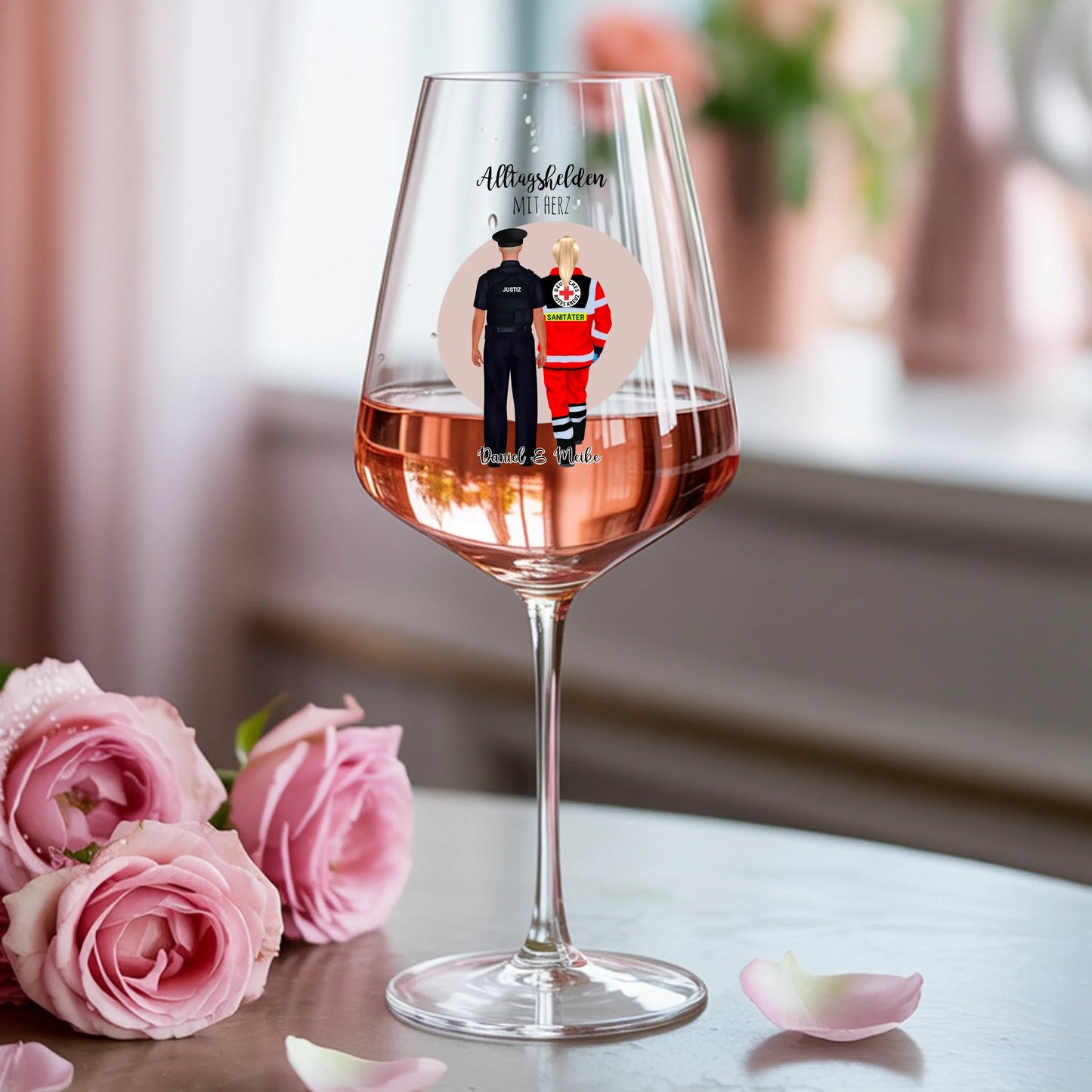 Weinglas-personalisiertes-Geschenk_0000_0006_1_a-photograph-of-a-delicate-v-shaped-rose_mwM5Q8Z9T46EGNCtUewCTw_vT0xAXktR