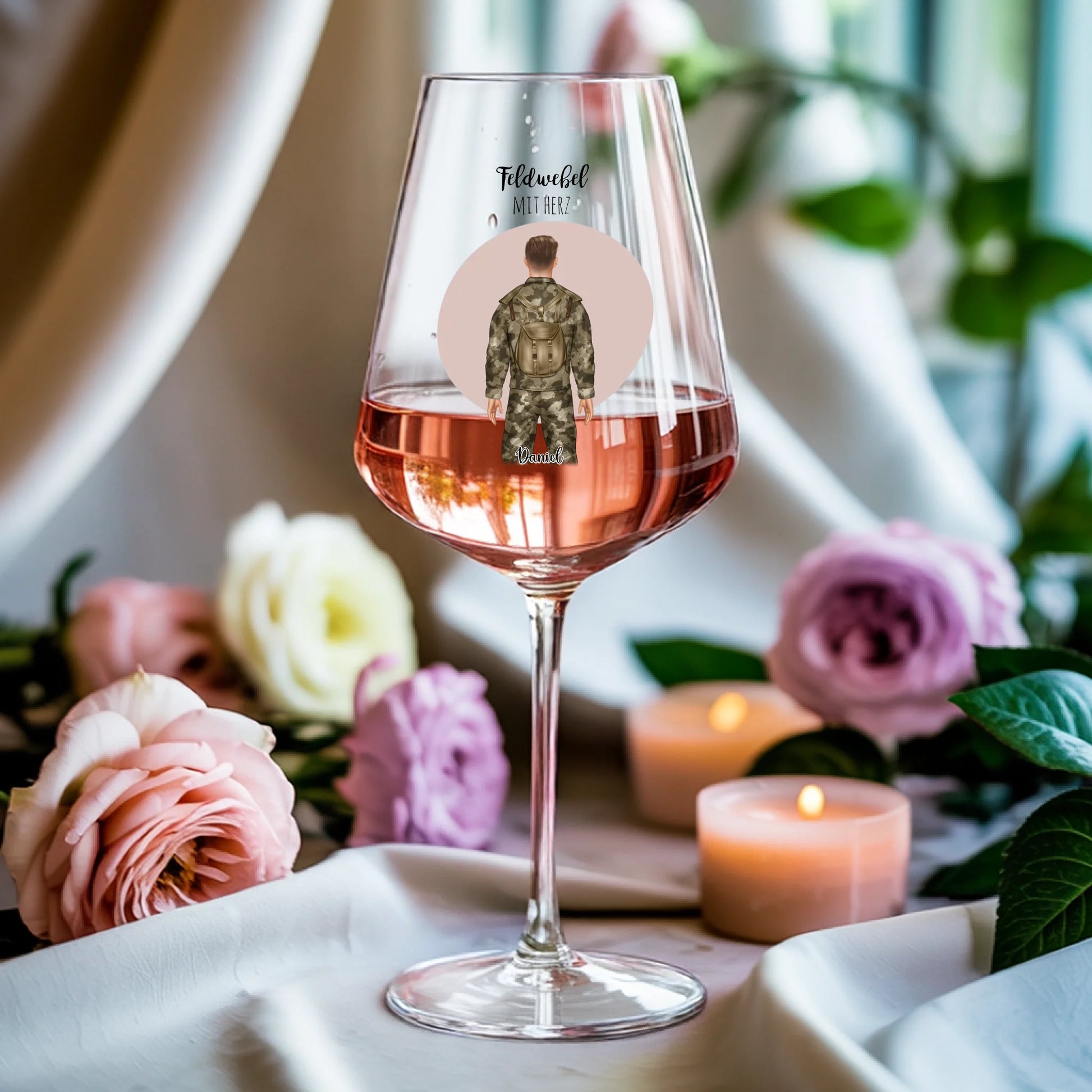 Weinglas-personalisiertes-Geschenk_0009_0003_3_a-soft-white-fabric-background-gently-dr_hbbLVLIFT8GJLVhUd2TxWw_twoo2GOIQ