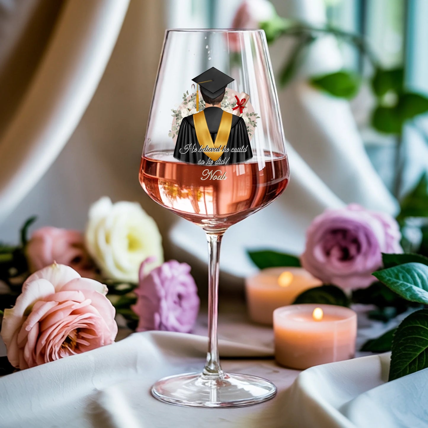 Weinglas-personalisiertes-Geschenk_0009_0003_3_a-soft-white-fabric-background-gently-dr_hbbLVLIFT8GJLVhUd2TxWw_twoo2GOIQ