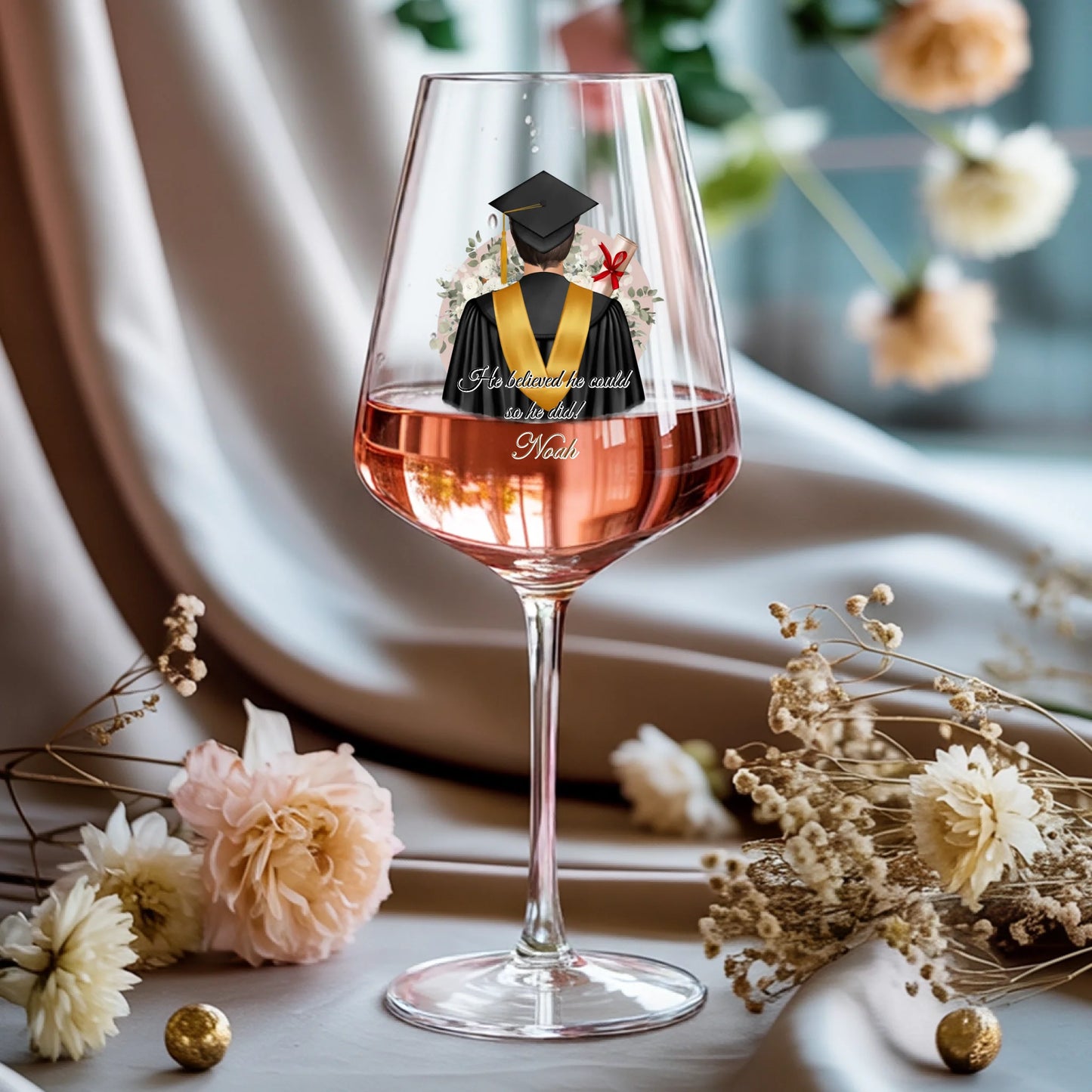 Weinglas-personalisiertes-Geschenk_0015_0002_1_a-rose-wine-glass-rests-gracefully-on-a-_WwBDbCwhQg-KGj6pVA5iqw_pt350IPER