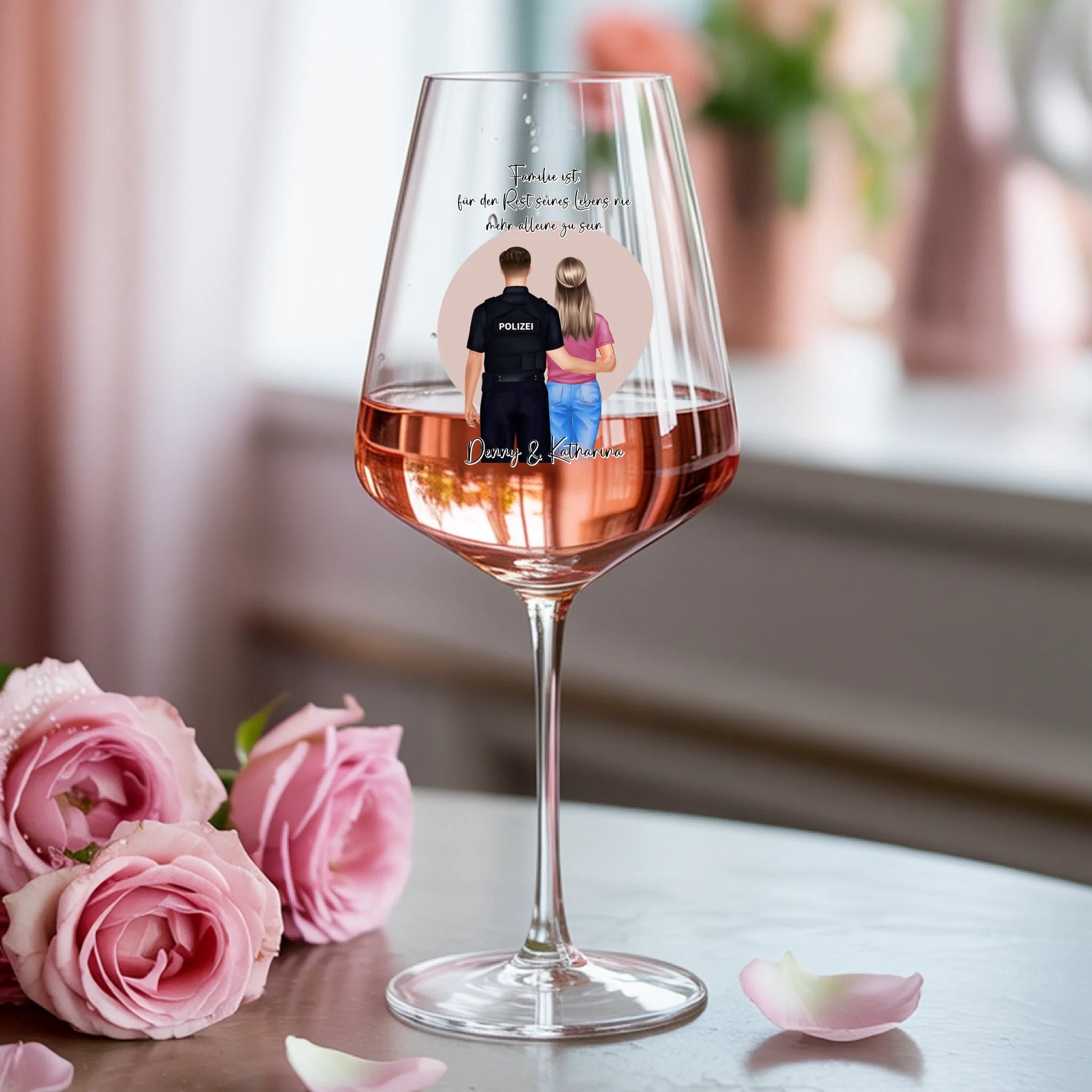 Weinglas-personalisiertes-Geschenk_0000_0006_1_a-photograph-of-a-delicate-v-shaped-rose_mwM5Q8Z9T46EGNCtUewCTw_vT0xAXktR