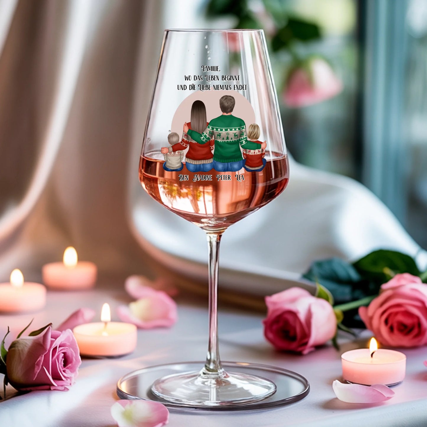 Weinglas-personalisiertes-Geschenk_0005_0004_3_a-soft-white-fabric-background-is-draped_XZk7X2P6QIqx85a1gqN-tg_HVdTCo_ZS