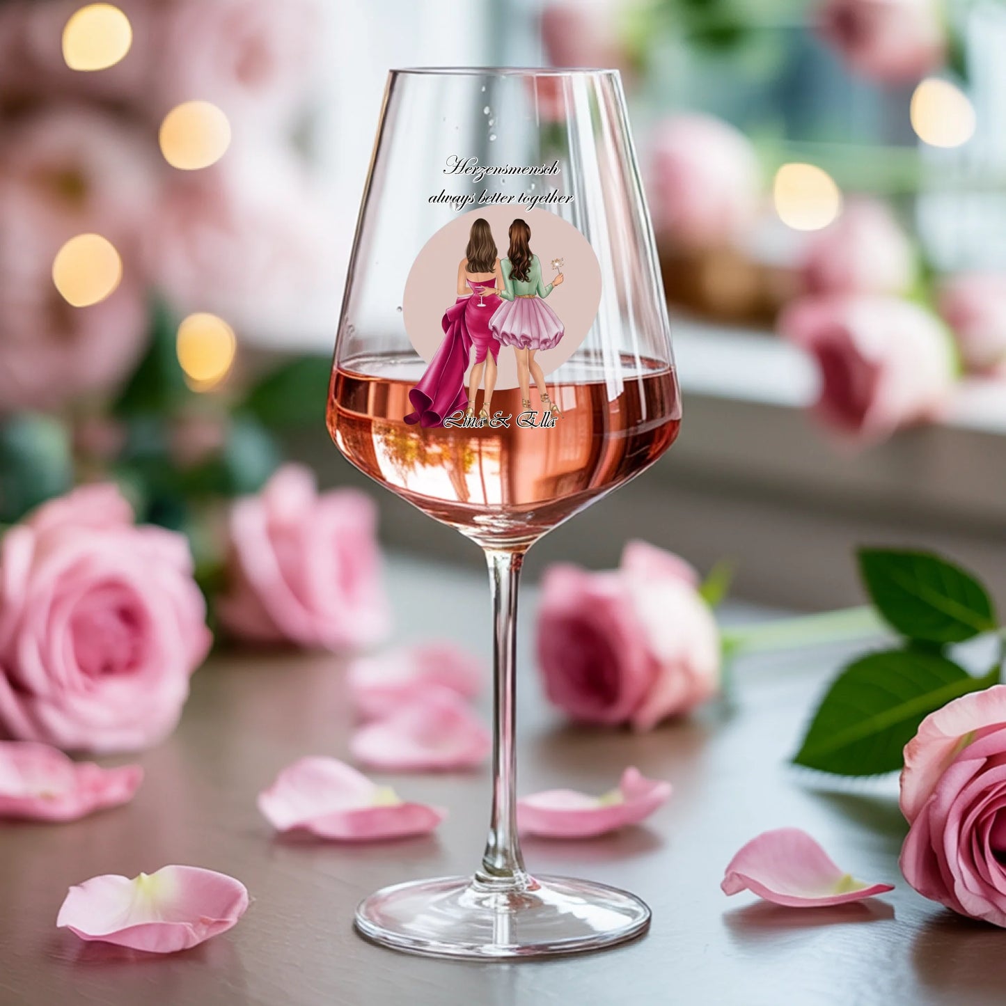 Weinglas-personalisiertes-Geschenk_0003_0005_2_a-soft-feminine-background-with-scattere_Pys1NVnvS-eulXehBk-dLQ_GueaOQ5LQ