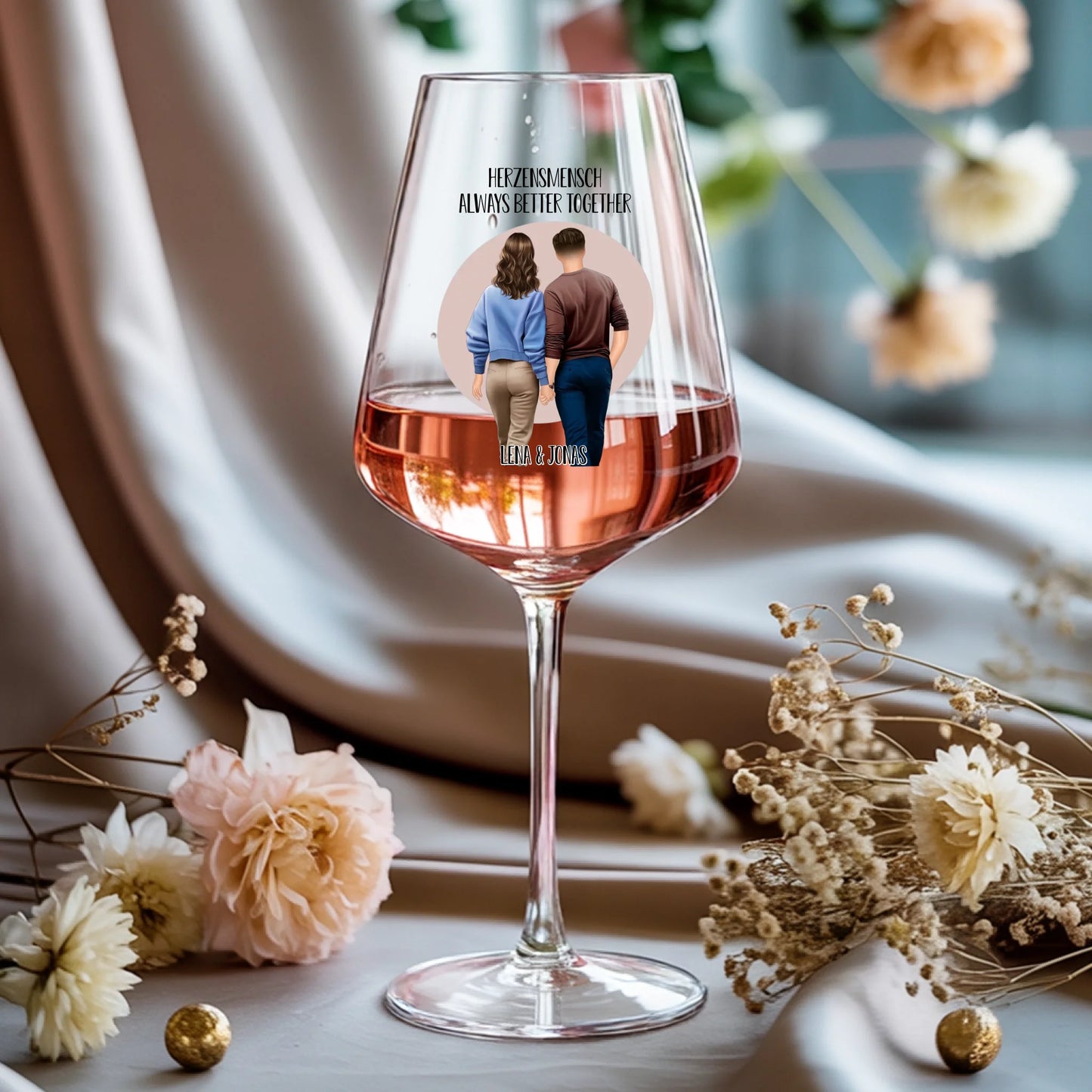 Weinglas-personalisiertes-Geschenk_0015_0002_1_a-rose-wine-glass-rests-gracefully-on-a-_WwBDbCwhQg-KGj6pVA5iqw_pt350IPER