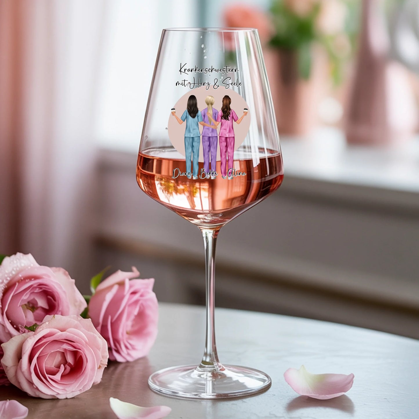 Weinglas-personalisiertes-Geschenk_0000_0006_1_a-photograph-of-a-delicate-v-shaped-rose_mwM5Q8Z9T46EGNCtUewCTw_vT0xAXktR