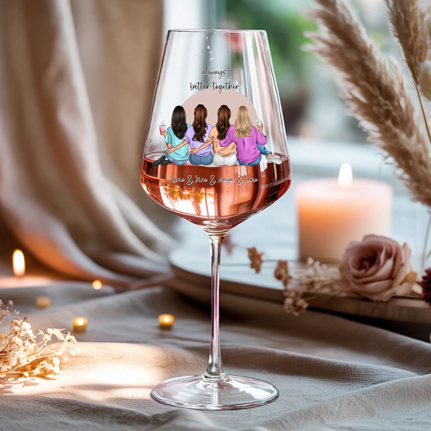 Weinglas-personalisiertes-Geschenk_0016_0001_4_a-beige-linen-background-is-present-show_RJhkBPeTRSyjbNEGHdymYg_WiXDhaHnQ