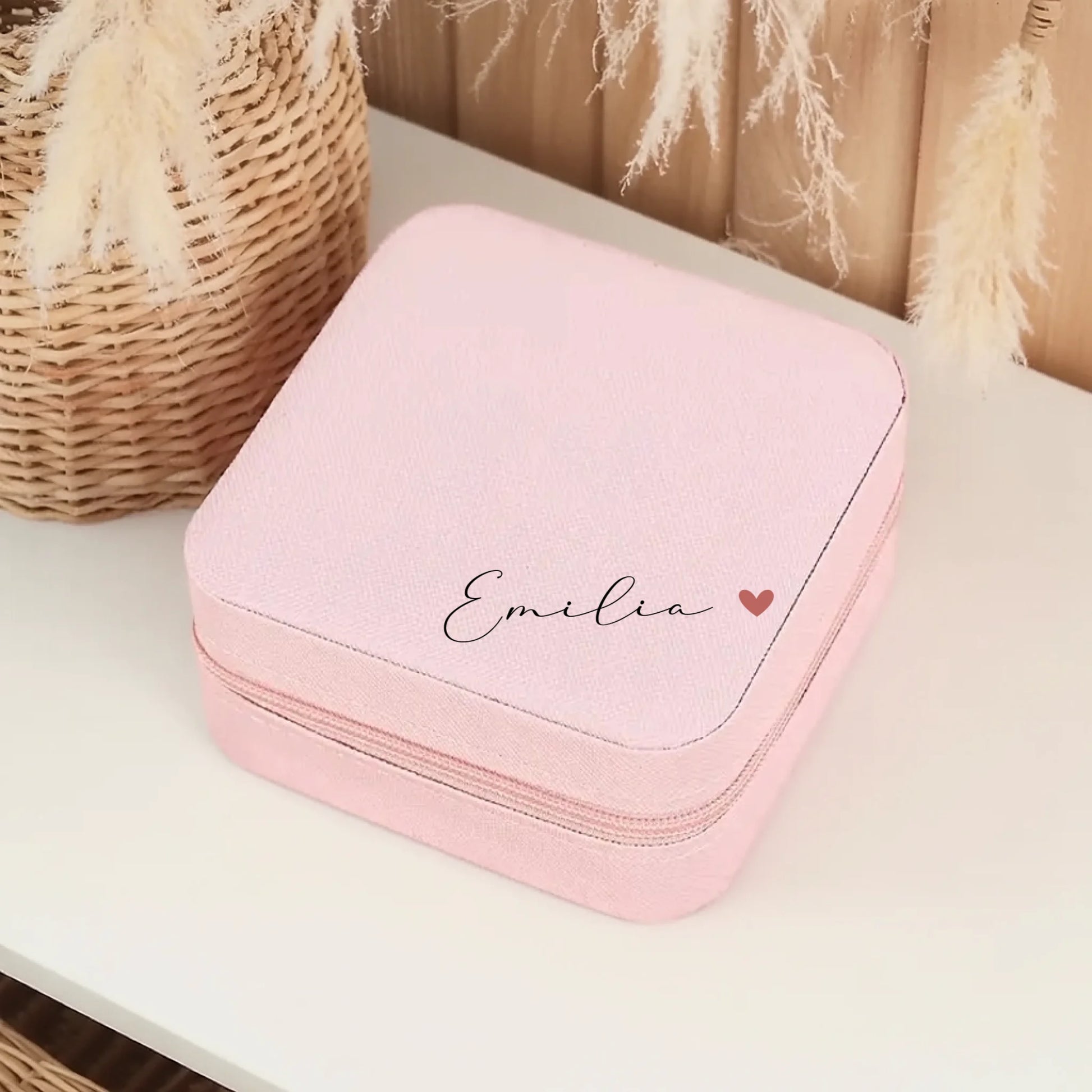 0004_1_a-cozy-boho-interior-is-envisioned-neutr_0Wx66J3FRhmMxO31meg3YQ_GFOQv_YJRBSG0sFd6zev4A