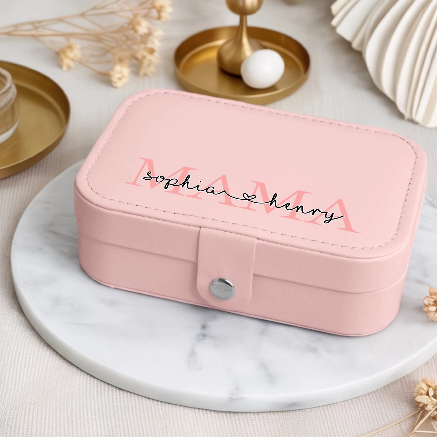 0008_3_a-luxurious-indoor-setup-is-present-feat_C3I5-DR7TiW7kGAuU1d-Eg_wsLFoR3jTTOdmMnwONJL9Q