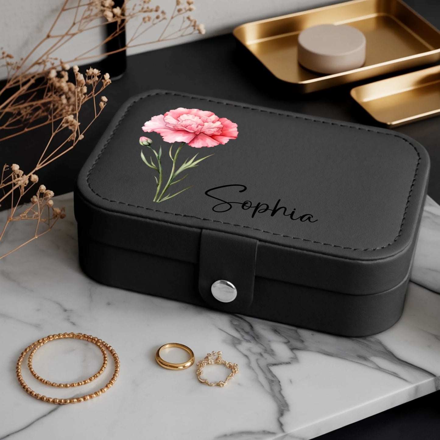 0023_1_a-luxurious-indoor-setup-features-a-jewe_mCg2lO5jQQaoBpsmmmh2-Q_8TMFauQtSa-Y2qQ9xFkseg