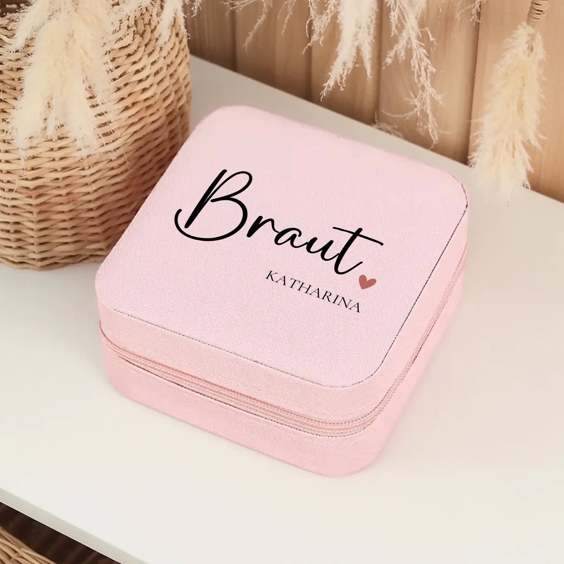 0004_1_a-cozy-boho-interior-is-envisioned-neutr_0Wx66J3FRhmMxO31meg3YQ_GFOQv_YJRBSG0sFd6zev4A