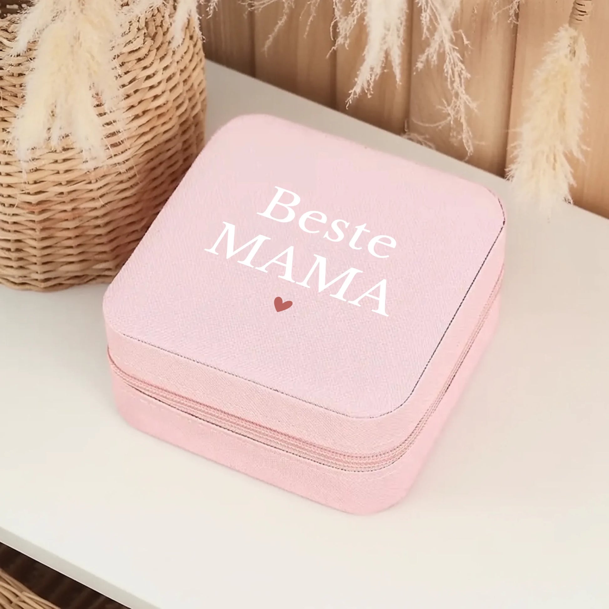 0004_1_a-cozy-boho-interior-is-envisioned-neutr_0Wx66J3FRhmMxO31meg3YQ_GFOQv_YJRBSG0sFd6zev4A