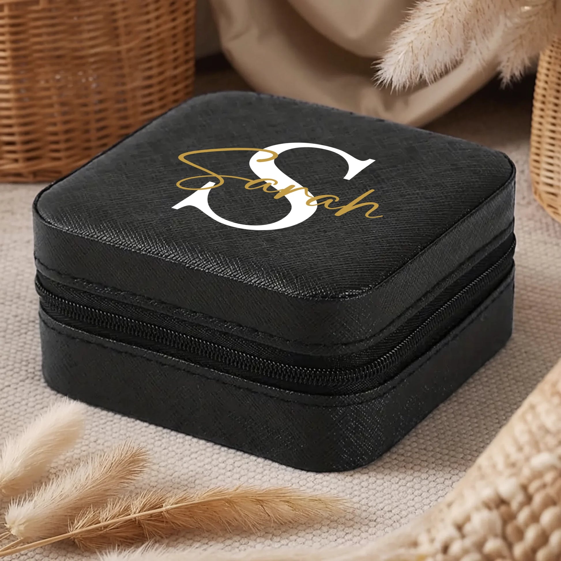 0003_1_a-cozy-boho-interior-is-envisioned-neutr_rzIKq51LTIKVclErYkt2Sw_8cLoQLpJQ2eBcr9F7RUP9A