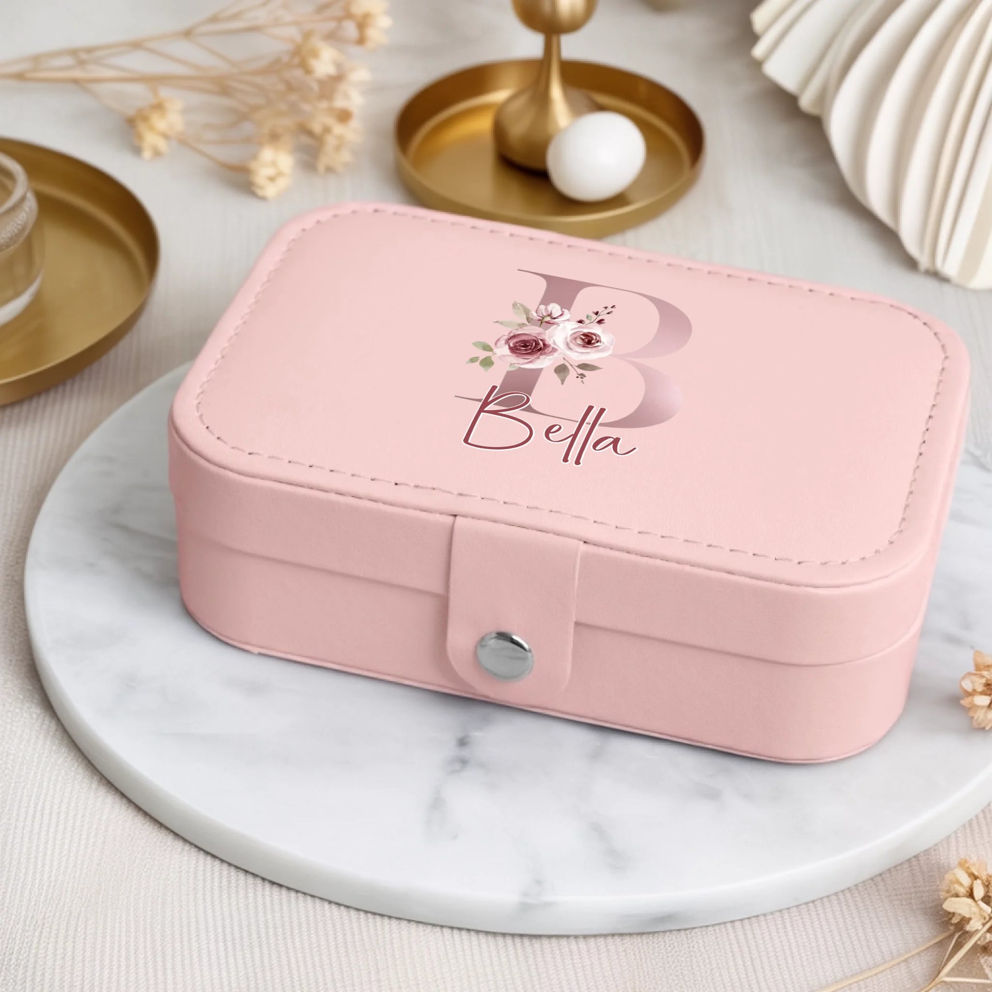 0008_3_a-luxurious-indoor-setup-is-present-feat_C3I5-DR7TiW7kGAuU1d-Eg_wsLFoR3jTTOdmMnwONJL9Q