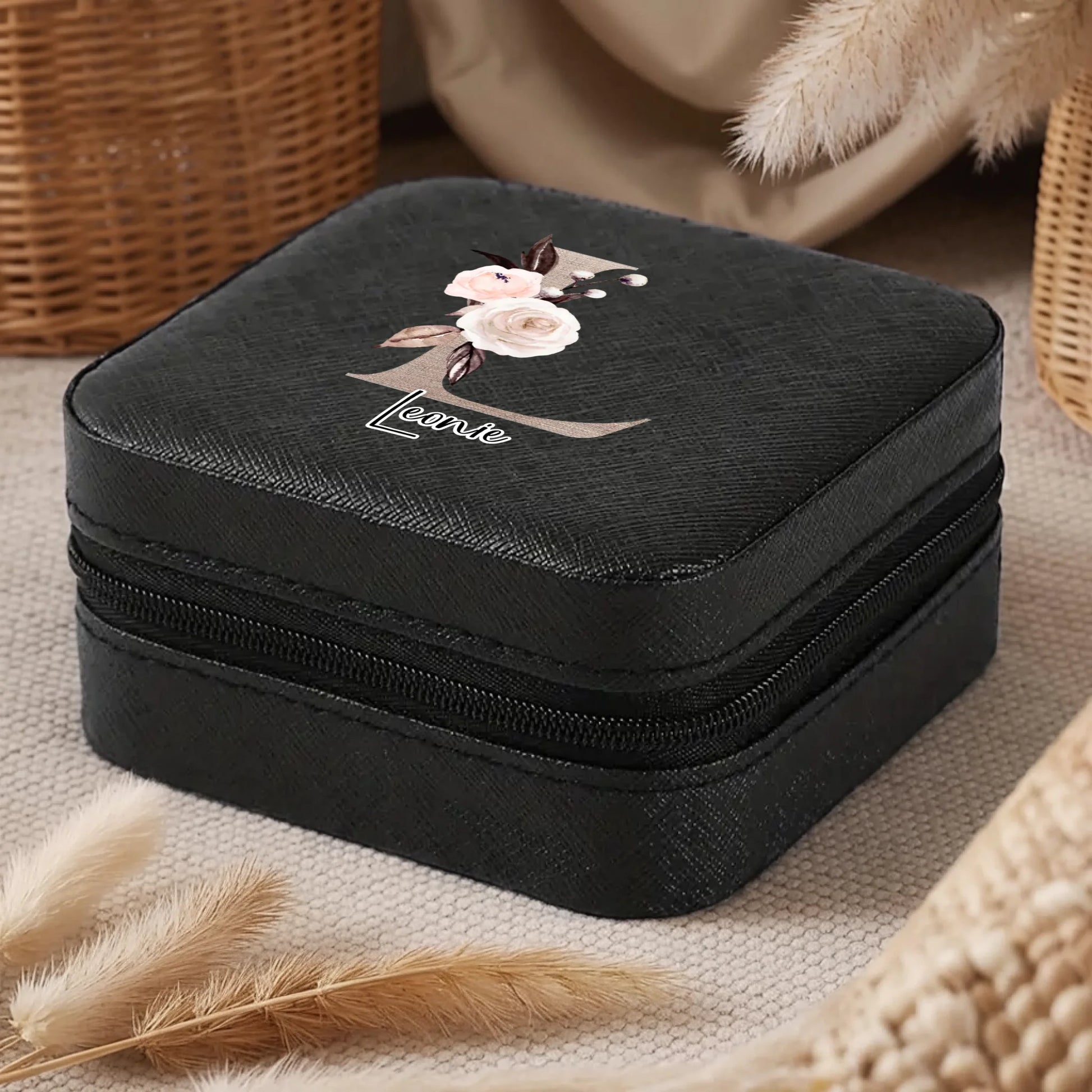 0003_1_a-cozy-boho-interior-is-envisioned-neutr_rzIKq51LTIKVclErYkt2Sw_8cLoQLpJQ2eBcr9F7RUP9A