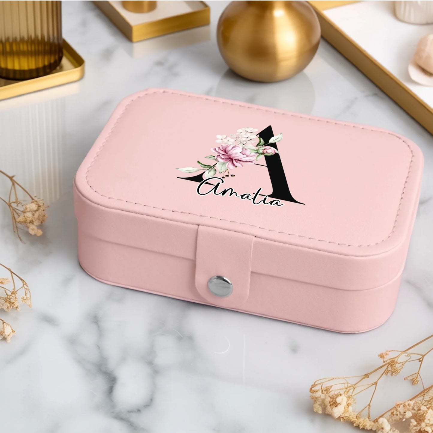 0008_2_a-luxurious-indoor-setup-featuring-a-jew_RrqHY3z2SRmYeI5zYn-sjA_wsLFoR3jTTOdmMnwONJL9Q