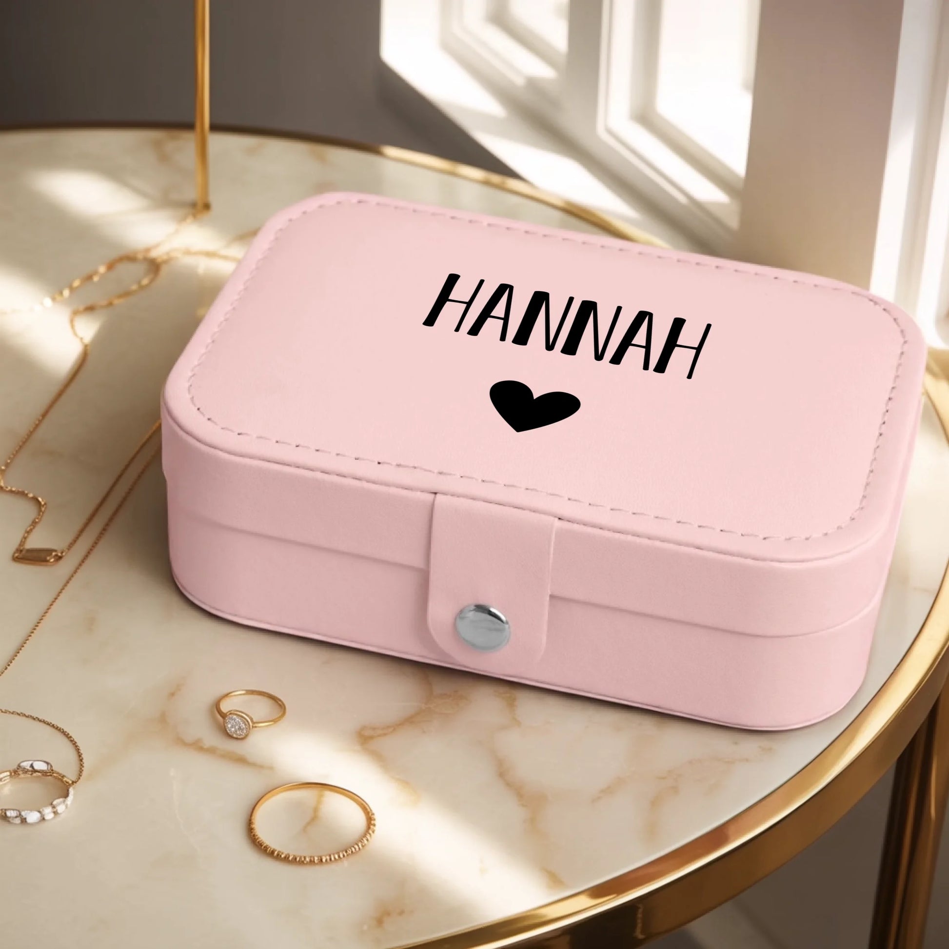 0006_1_a-luxurious-indoor-scene-for-a-jewelry-b_Y4eZNiB7S_mib-6B_HyAIw_GnfHDCuiT7i-3futFSyA0A