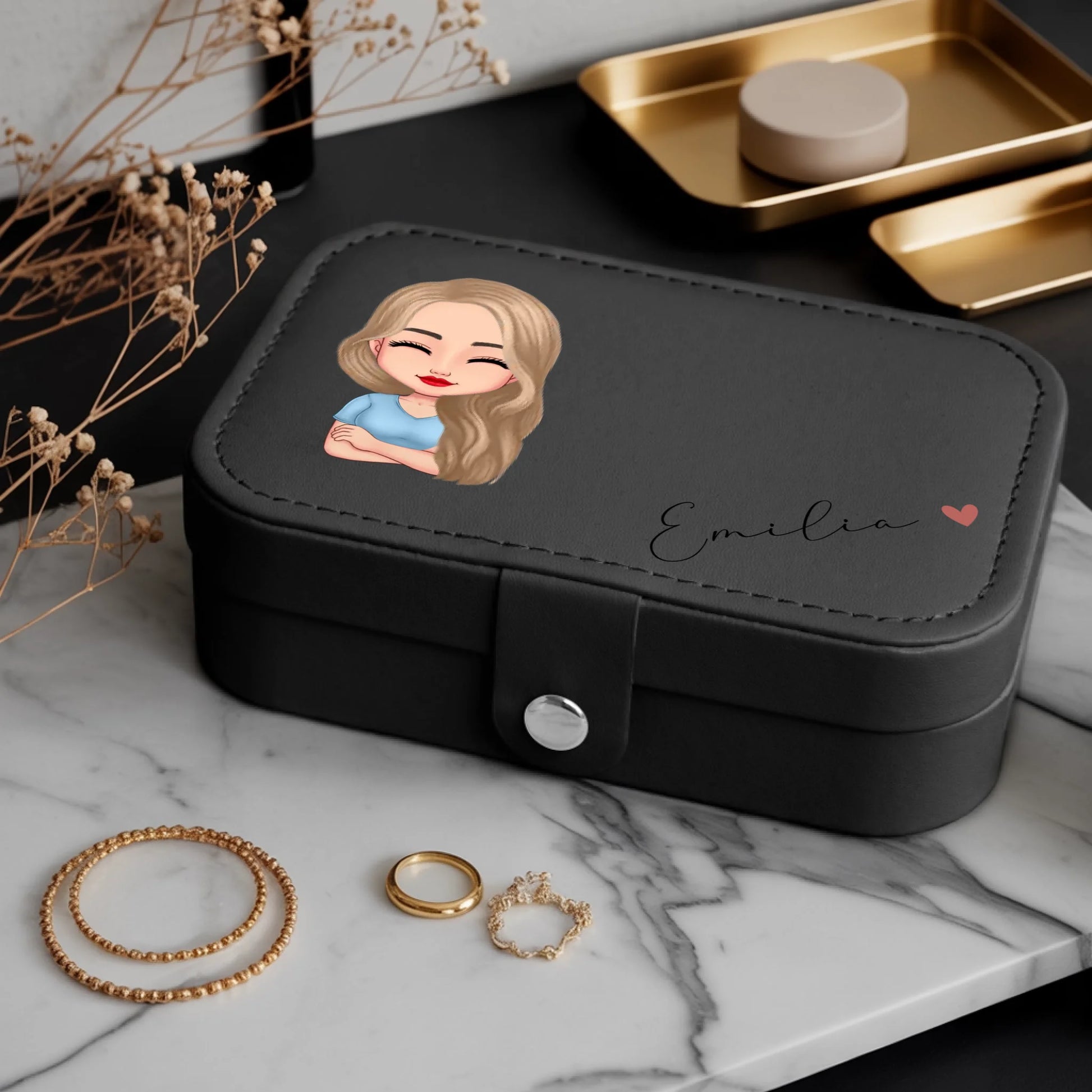 0023_1_a-luxurious-indoor-setup-features-a-jewe_mCg2lO5jQQaoBpsmmmh2-Q_8TMFauQtSa-Y2qQ9xFkseg