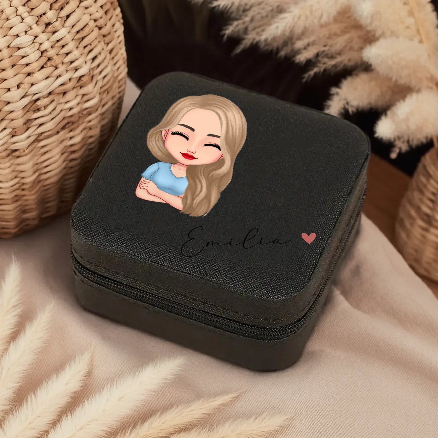 0005_1_a-cozy-boho-interior-is-envisioned-neutr_QiRR0RyTR3m70NZaKC6HRg_zs0ueuH7QG6G3V9TqQ4P3A