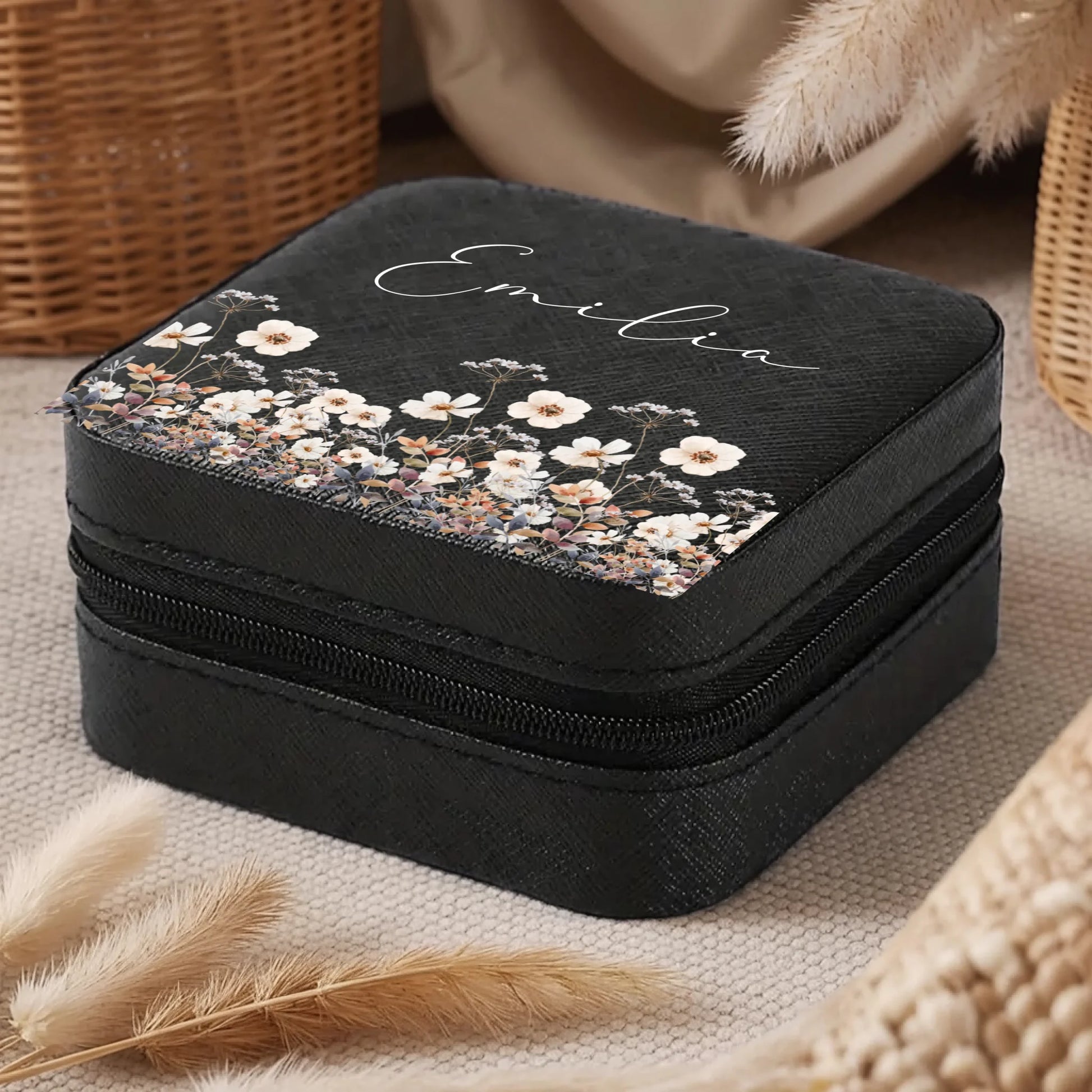 0003_1_a-cozy-boho-interior-is-envisioned-neutr_rzIKq51LTIKVclErYkt2Sw_8cLoQLpJQ2eBcr9F7RUP9A