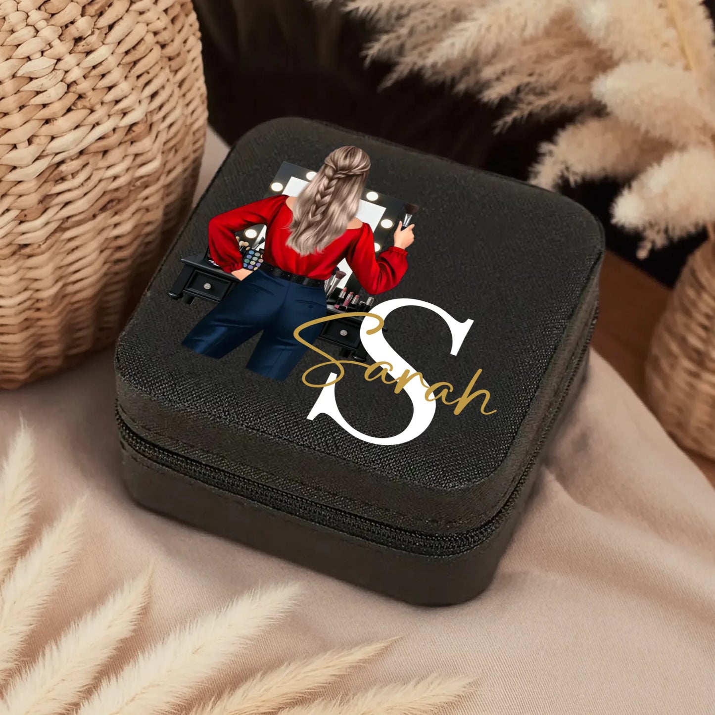 0005_1_a-cozy-boho-interior-is-envisioned-neutr_QiRR0RyTR3m70NZaKC6HRg_zs0ueuH7QG6G3V9TqQ4P3A