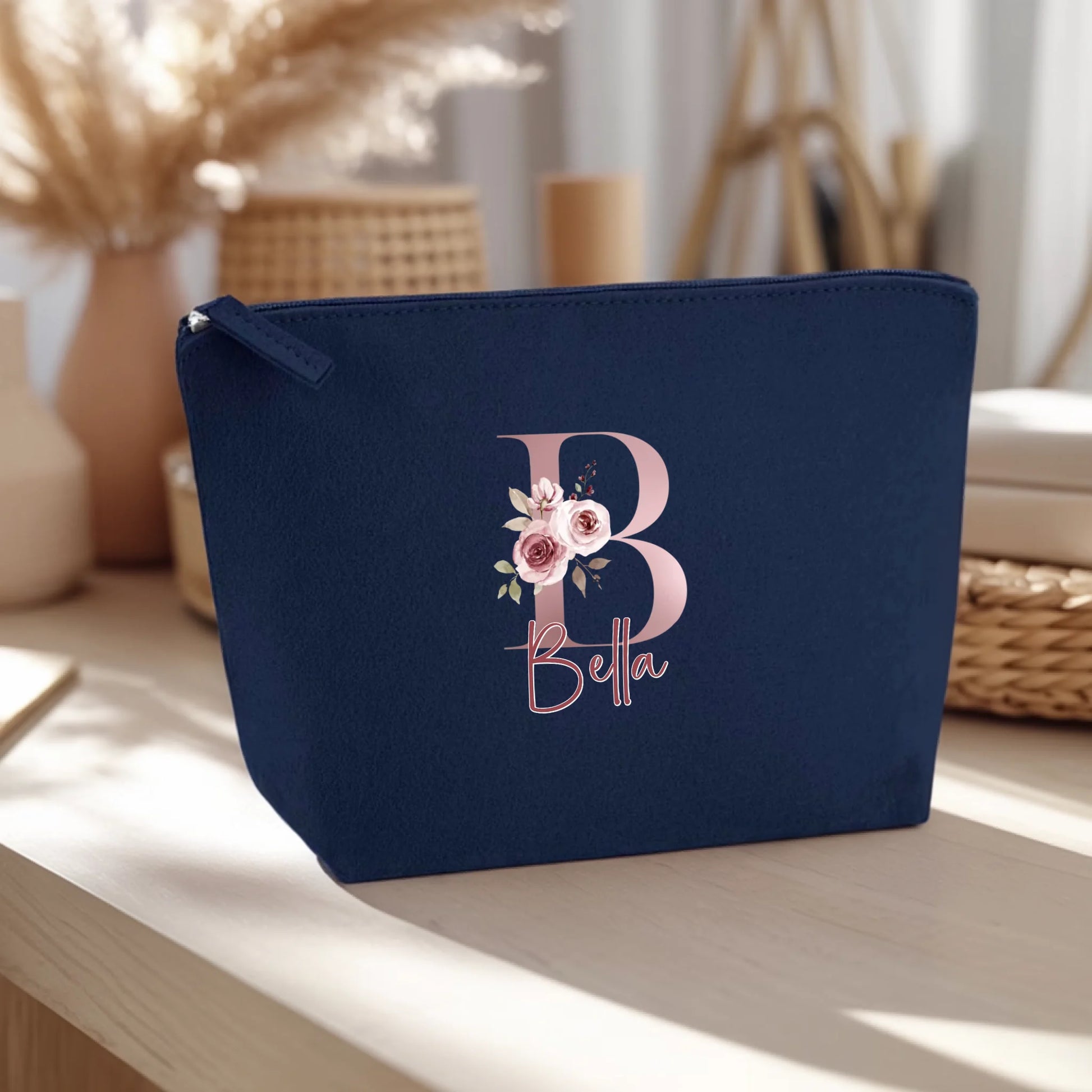 0018_1_the-background-is-a-light-wooden-table-a_VNId6m4FRYOXpdlIytFIEw_W2KuaioDQuWTlo5R0XWDjQ