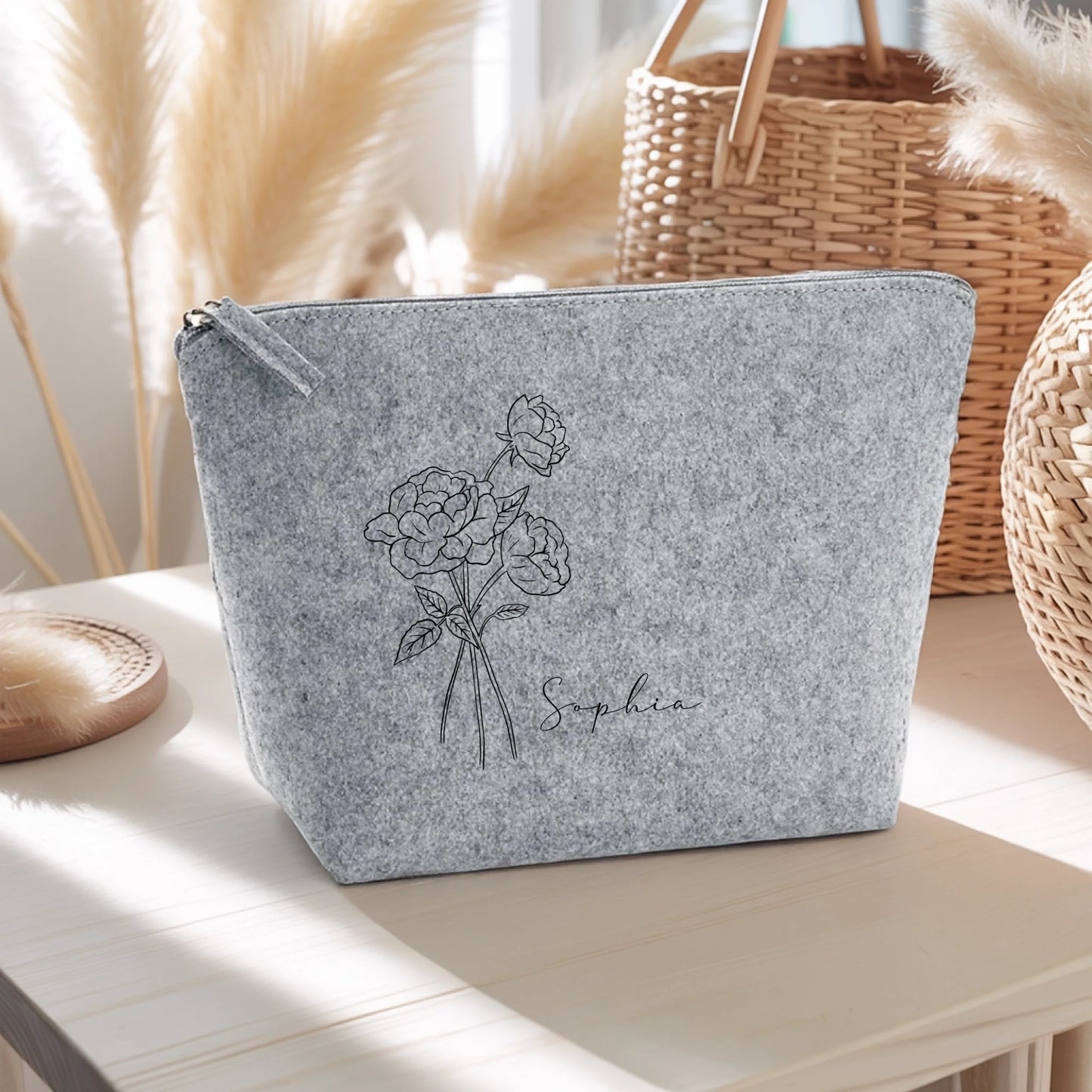 0009_1_the-scene-is-set-on-a-light-wooden-table_3nzr9pcKSV6hm5fTmmJTIg_qxrLTkNVR4eKI8KrTDaWZw