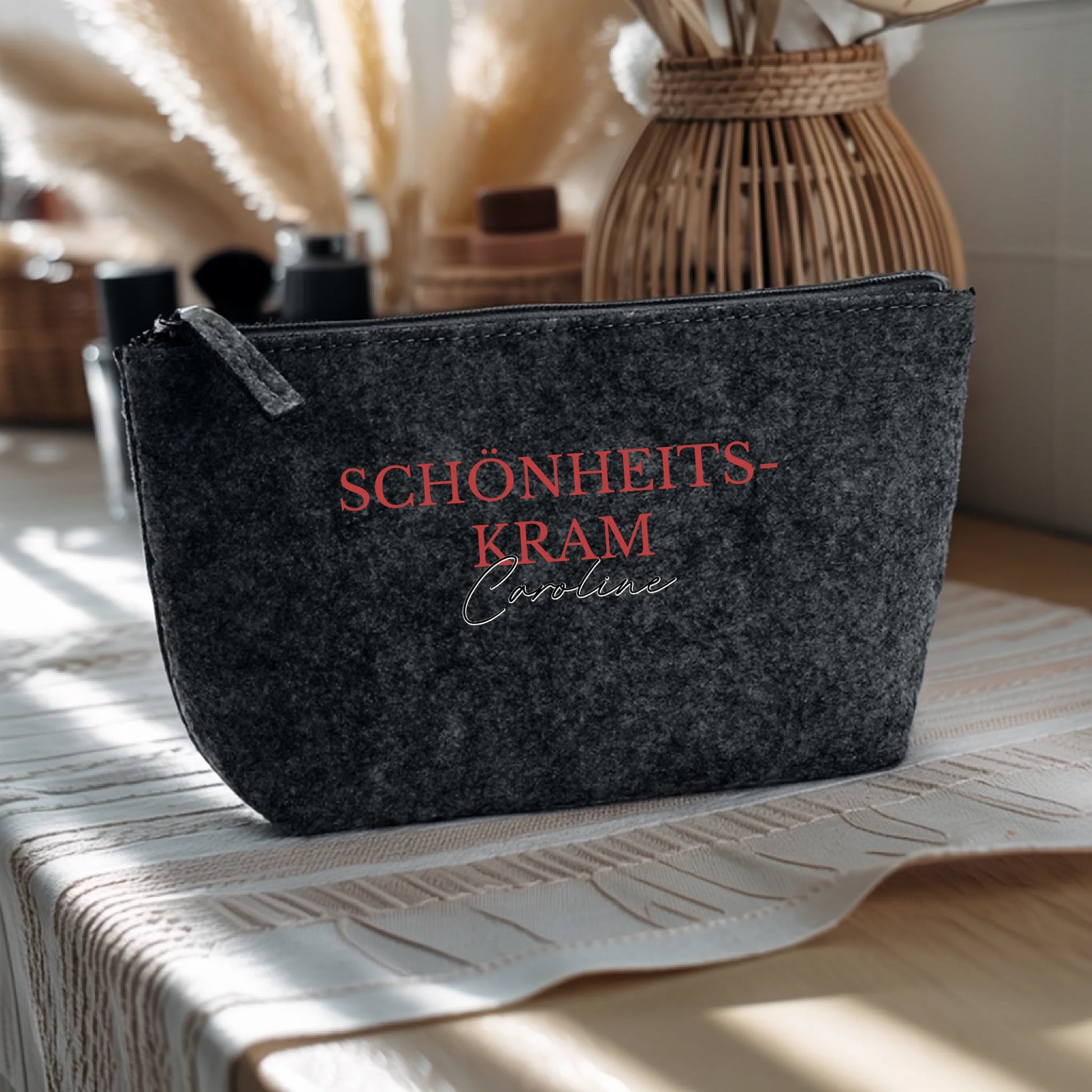 0017_1_the-background-features-a-light-wooden-t_JZOSC1nLRJazx44ZGMxT_Q_LUlt9BdSQ_SfP6YWQPjtSg