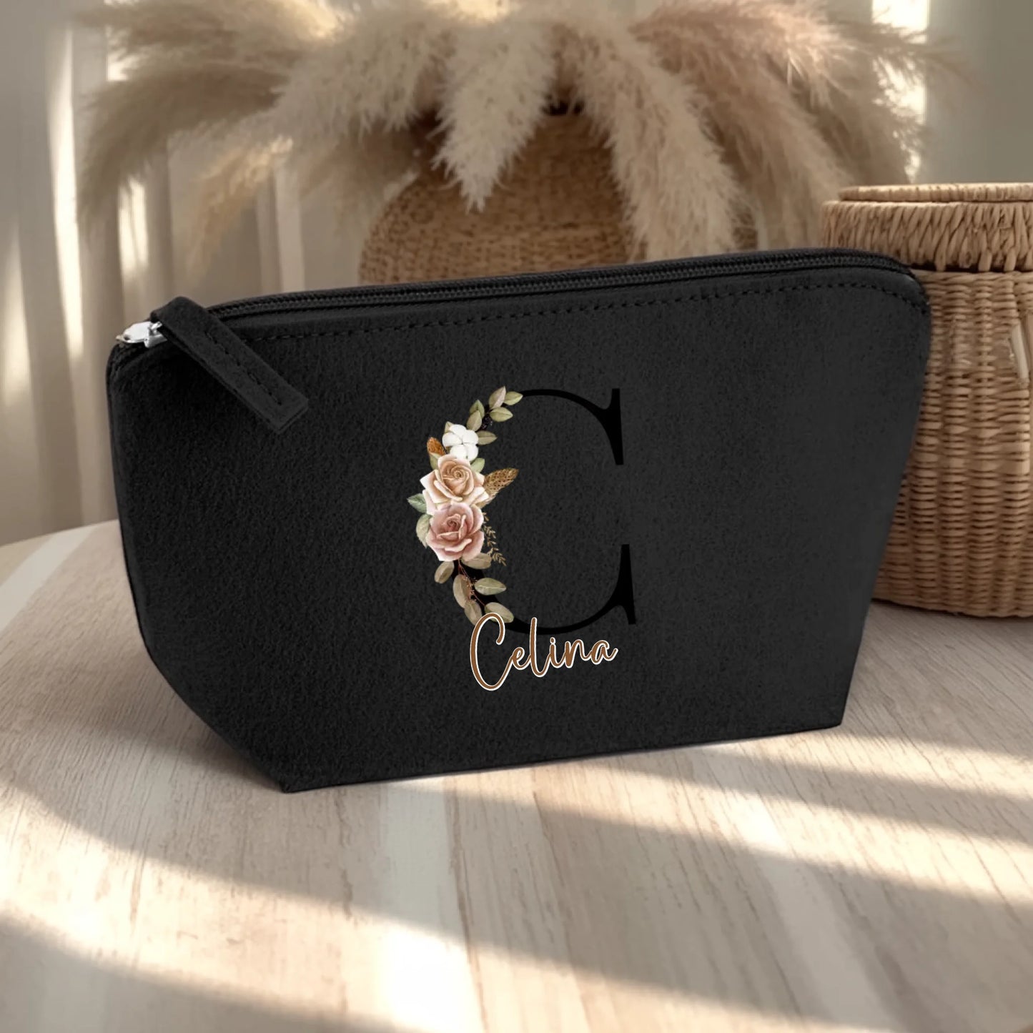 0025_1_the-background-is-a-light-wooden-table-a_EdynDgqQQZyYe0DvA2bDPA_Ketk4uq5QoCBgyuDFaMZ_w