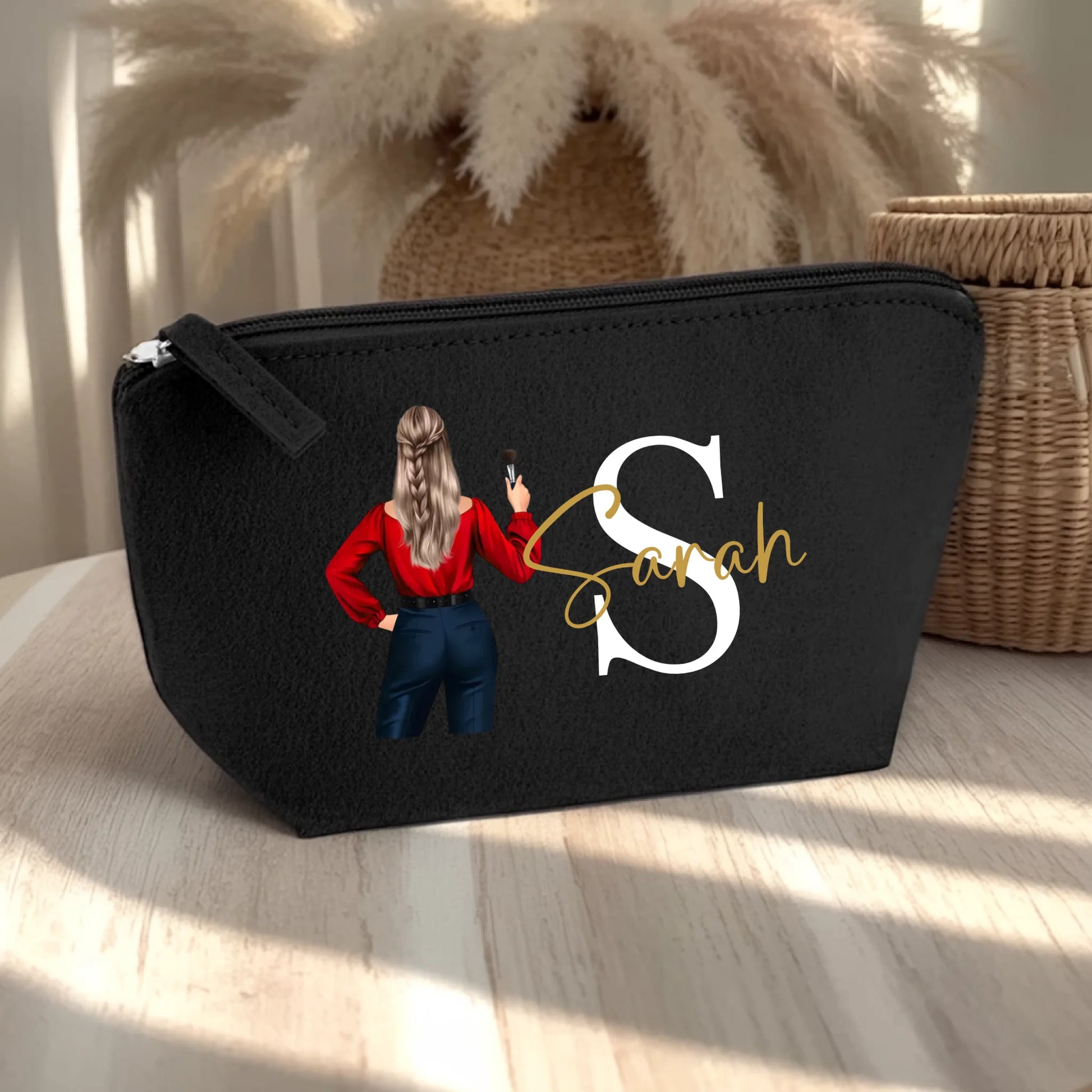 0025_1_the-background-is-a-light-wooden-table-a_EdynDgqQQZyYe0DvA2bDPA_Ketk4uq5QoCBgyuDFaMZ_w