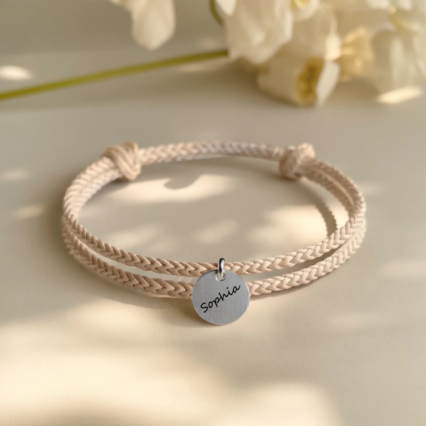 0015_1_a-clean-white-or-ivory-background-with-a_LbvyWfu3ROO1Q_9CDTTBCg_sXtC7ZuNRY-6XK1_Hjs8sw